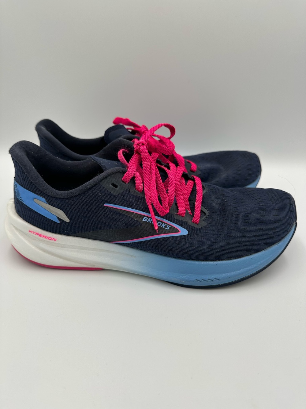 Brooks Hyperion Speed Women’s Athletic Running Gym Shoes Size 8 Blue/pink